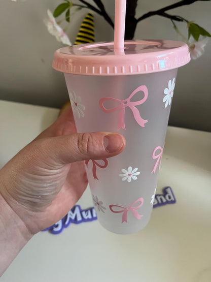 Pink Daisy Cold Cup, Pink Bow, Pink Theme, Inspired Decor, Bows, Daisy Cold Cup, Bow and Daisy Cold Cup