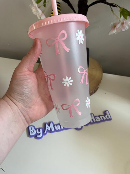Pink Daisy Cold Cup, Pink Bow, Pink Theme, Inspired Decor, Bows, Daisy Cold Cup, Bow and Daisy Cold Cup