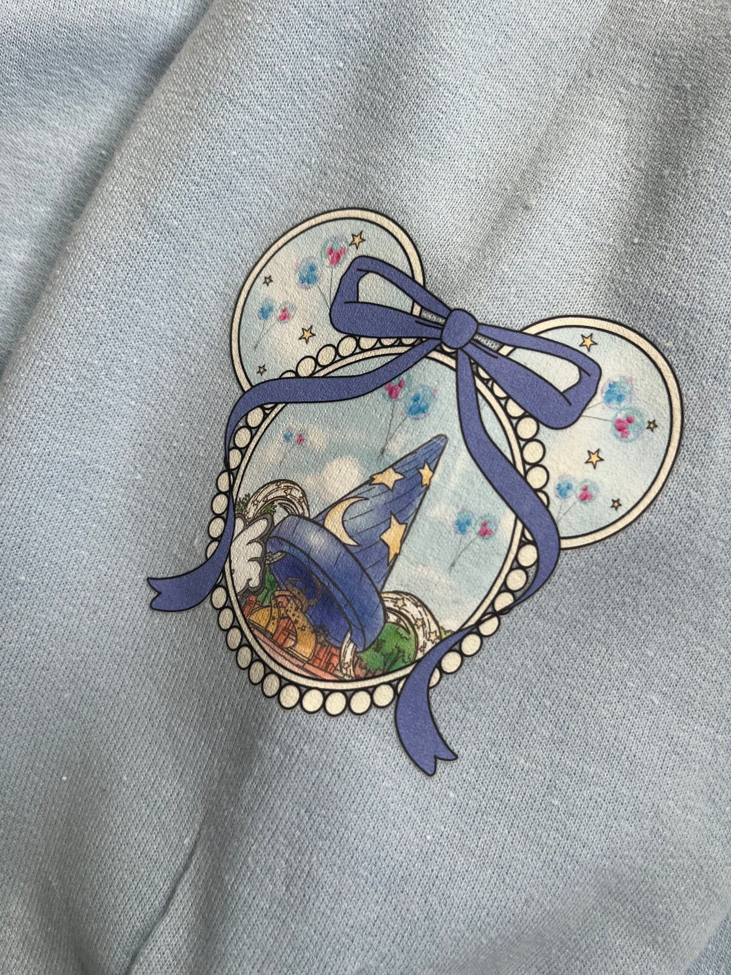 Cute Bow Hollywood Studios Detailed Sweatshirt - Kid and Adult Sizes