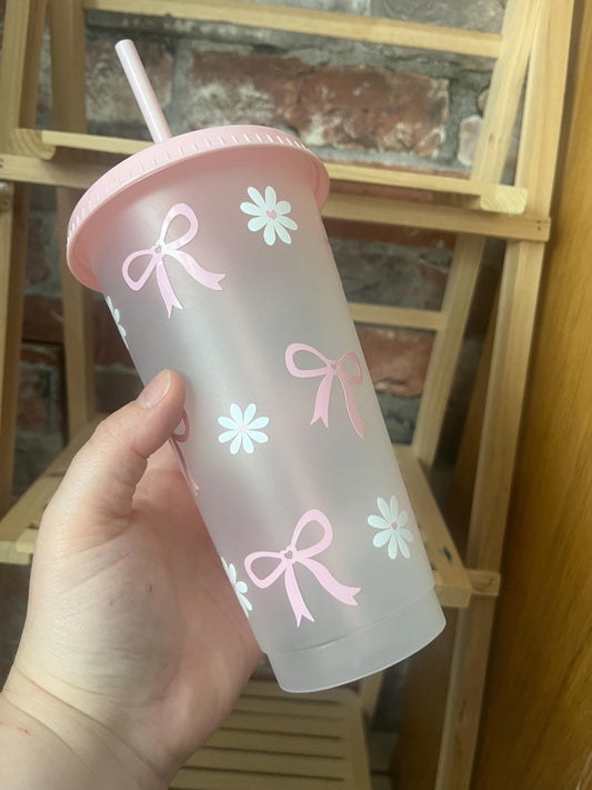 Pink Daisy Cold Cup, Pink Bow, Pink Theme, Inspired Decor, Bows, Daisy Cold Cup, Bow and Daisy Cold Cup