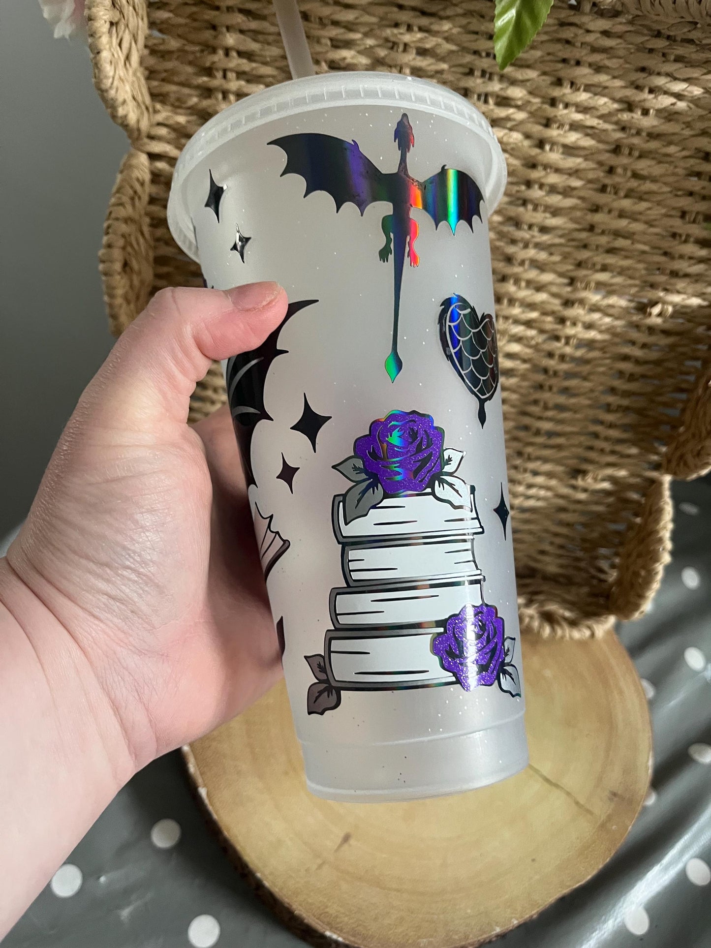 Wing Forth Dragon 24oz Cold Cup, Gothic Style Cold Cup, Cold Drinks Cups, Dragon Book Theme, Dragon Decor, Tattoo Style, Cold Drinks Cup