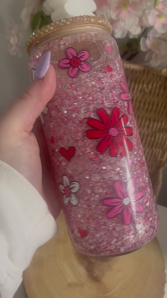 Pretty Pink Flower Glitter Glass Tumbler, Glassware, Snowglobe, Glitterglobe, Pretty Pink, Pink Decor, Pink Drink, Daisie Floral Theme